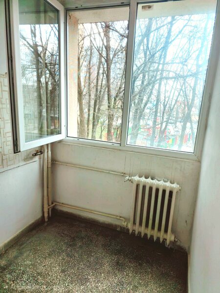 Sector 4, Berceni, v.a.v Pasaj Europa,